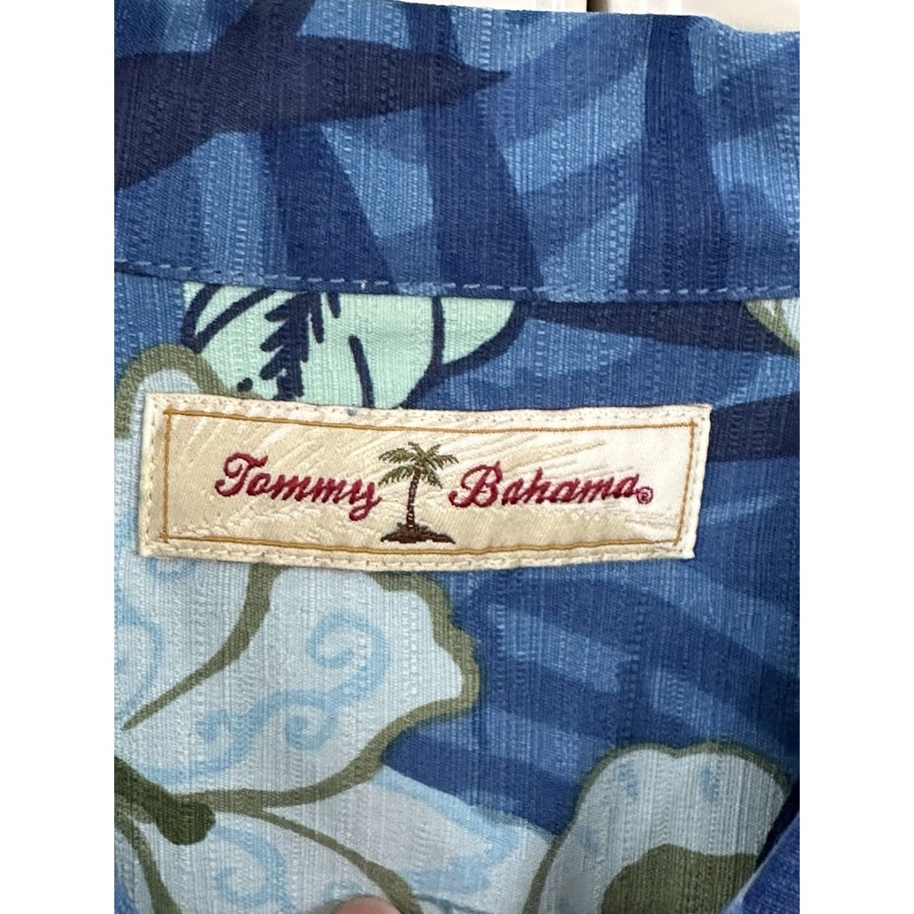 Hawaiian Style Shirt - Tommy Bahama - Island Floral Pattern - Sz XL - Picture 3 of 6